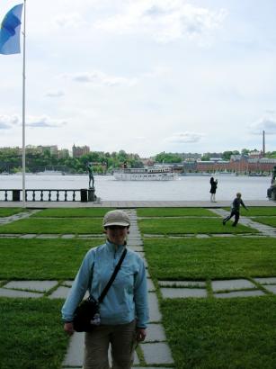 hel-at-parliament