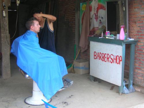 check out the barbers!!