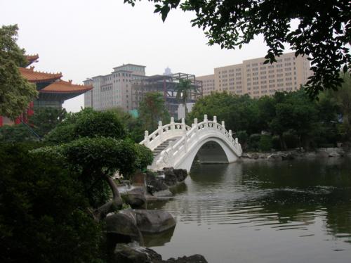 Memorial Hall gardens
