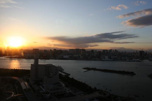 sunset over Tokyo harbour