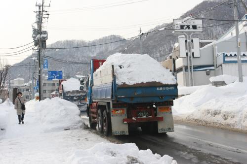 snow removal lorries