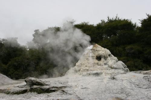 lady knox geyser