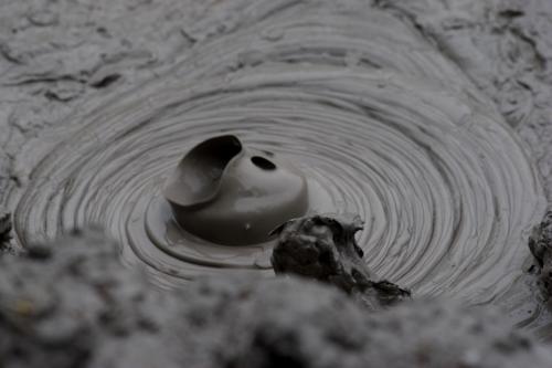 crazy mud patterns