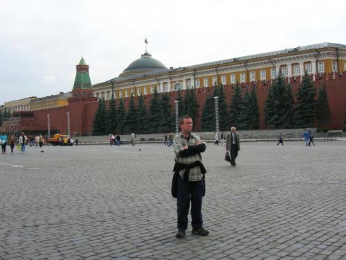 rob-in-red-square