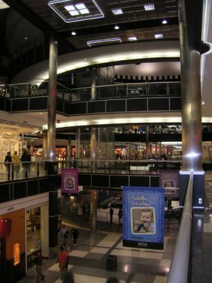 just like the Trafford Centre!!