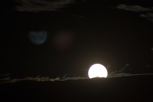 moon-rising-1