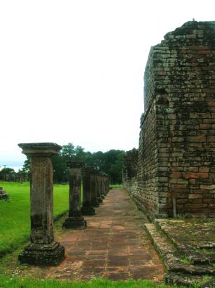 18th century pillars