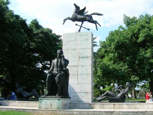 mad statue