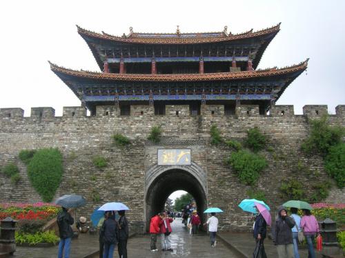 entrance-dali-old-town