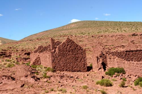 old house ruins