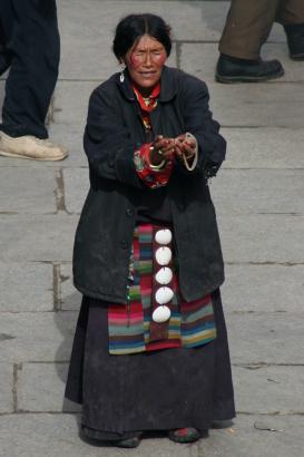 praying-lady