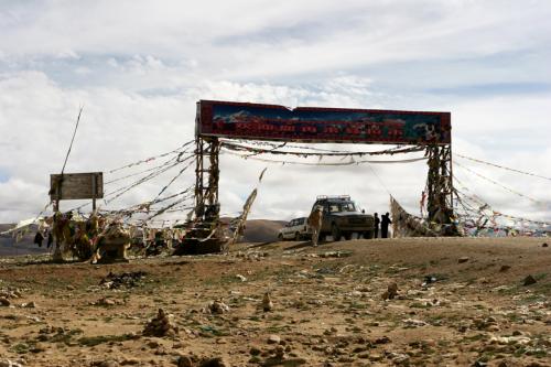 lablungla-pass-summit