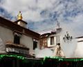 outside-jokhang-temple